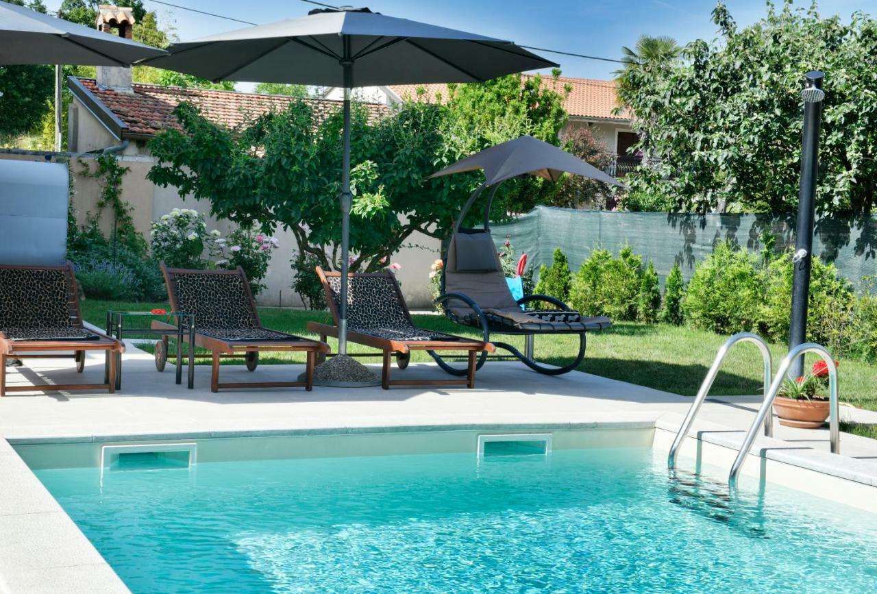 Villa Aromatica Vižinada Esterno foto